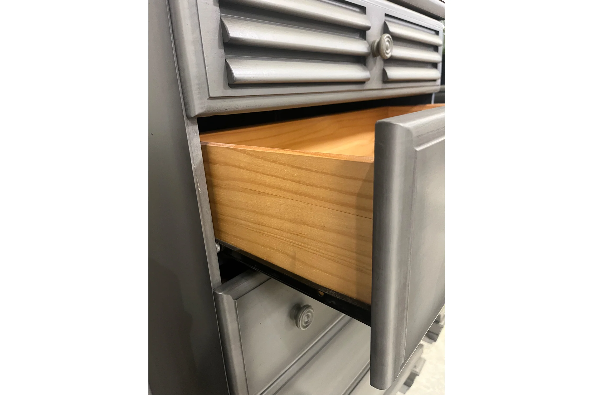Frey Chest | Madera Sólida - Image 4