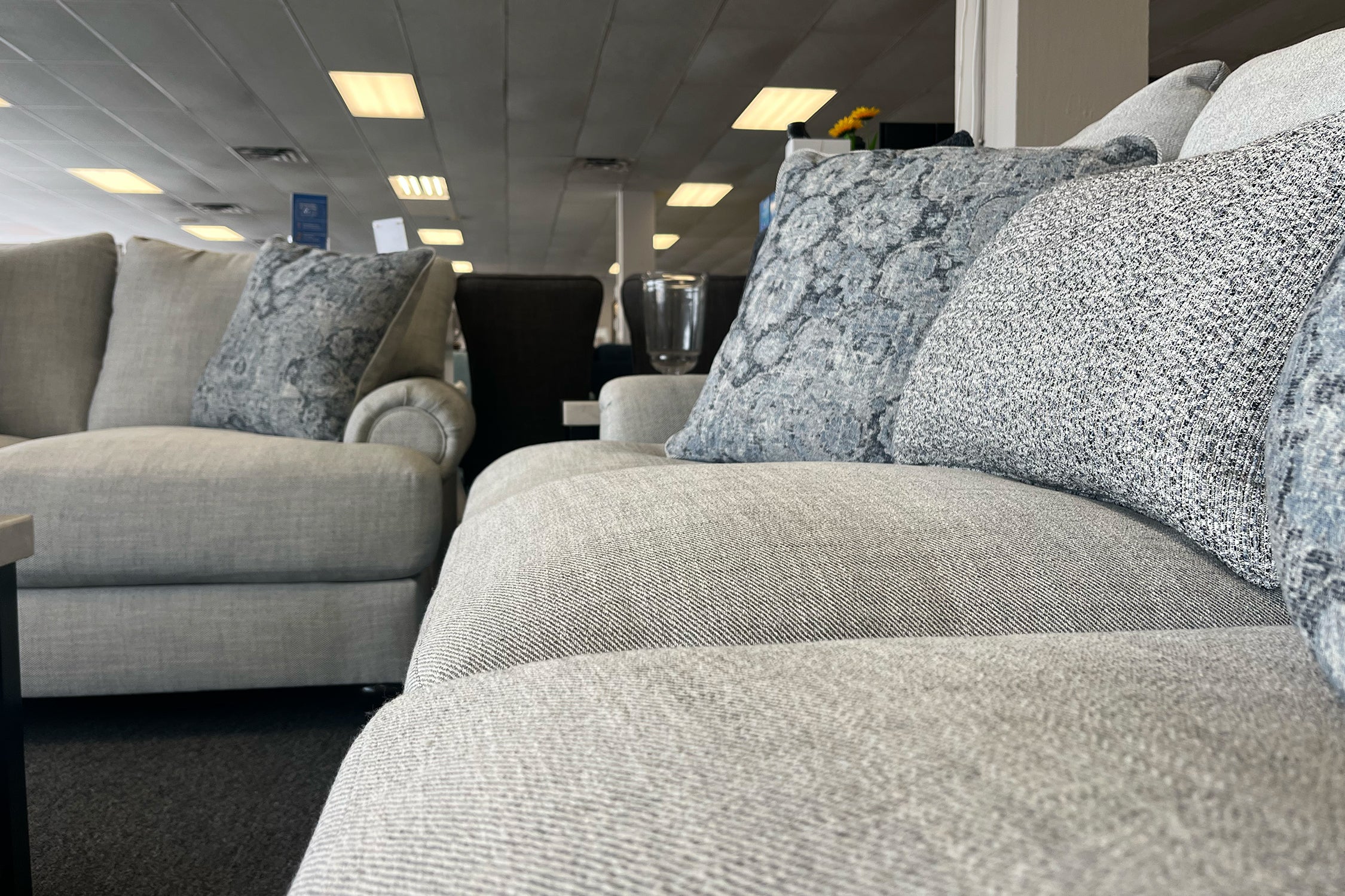 Avocet Loveseat  - Image 8