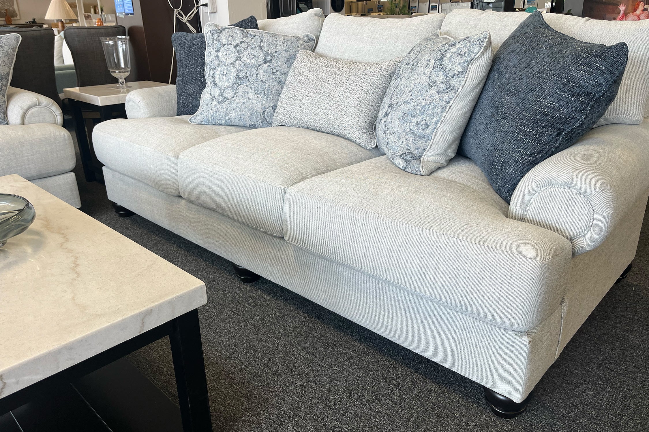 Avocet Sofá & Loveseat  - Image 9