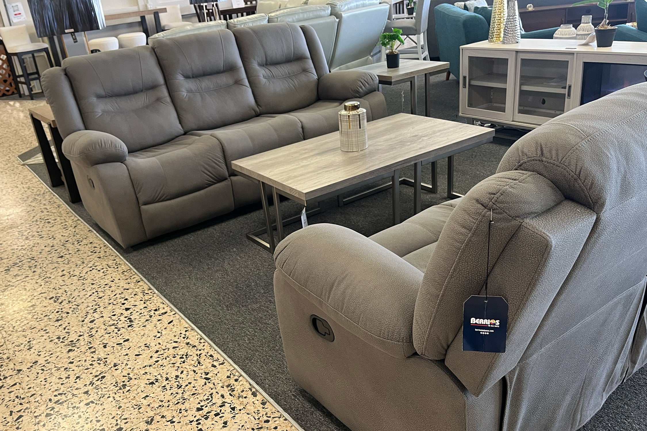 Sofá & Loveseat Reclinable - Image 3