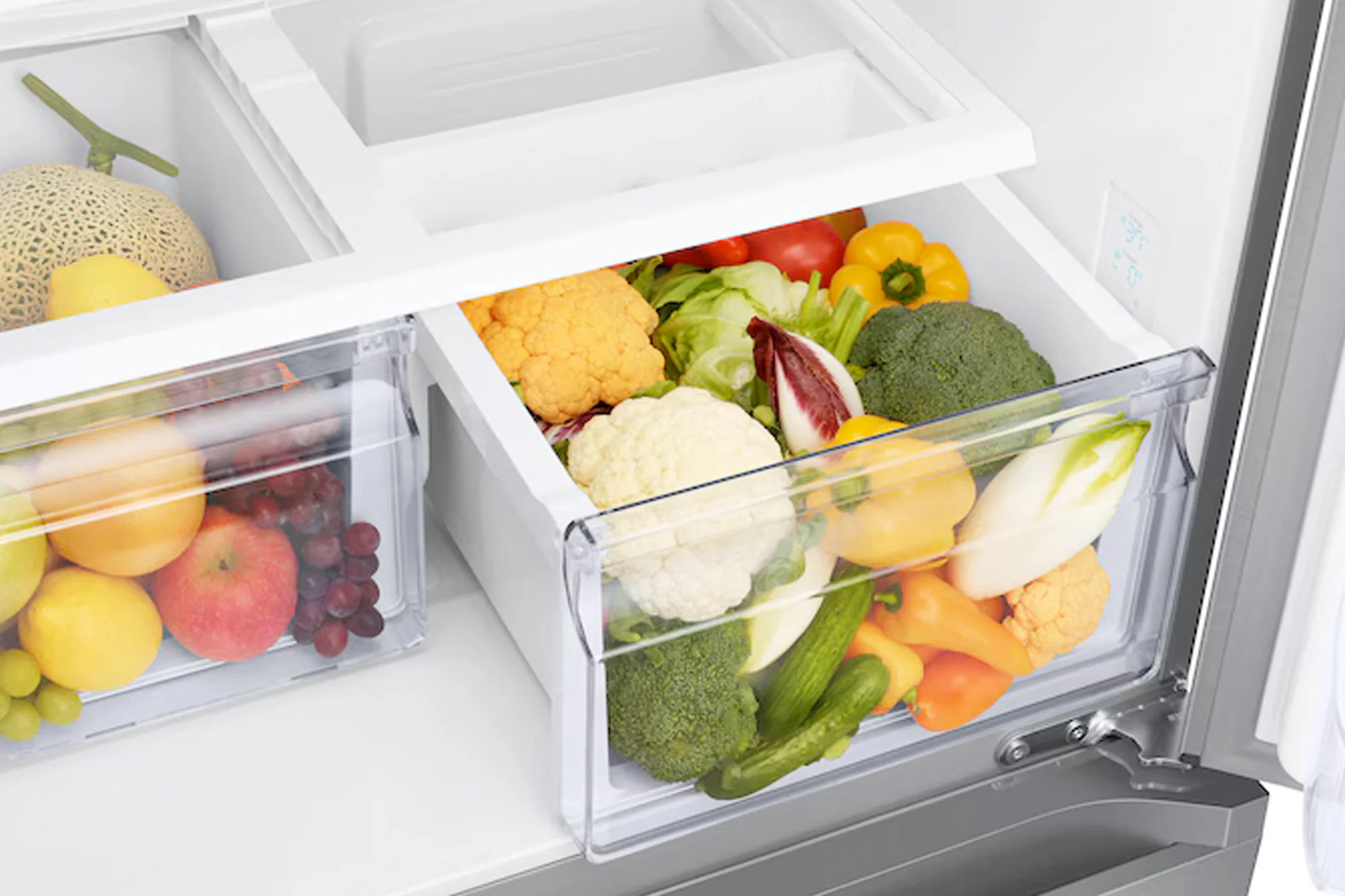 17.5' Nevera French Door, IceMaker, Profundidad de Counter & Inteligente - Image 6