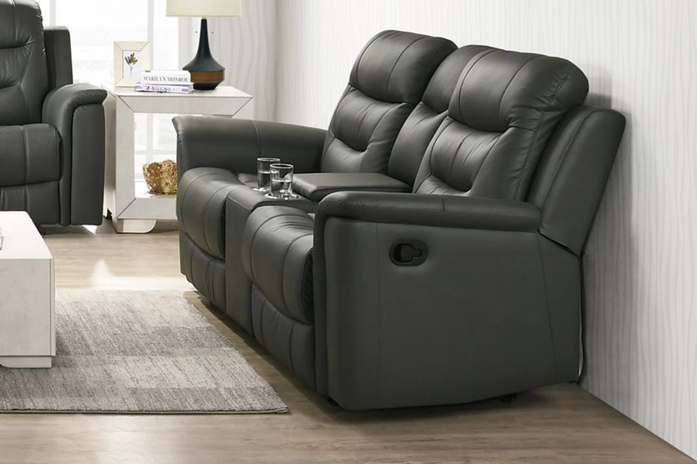 Seville Loveseat Reclinable con Consola