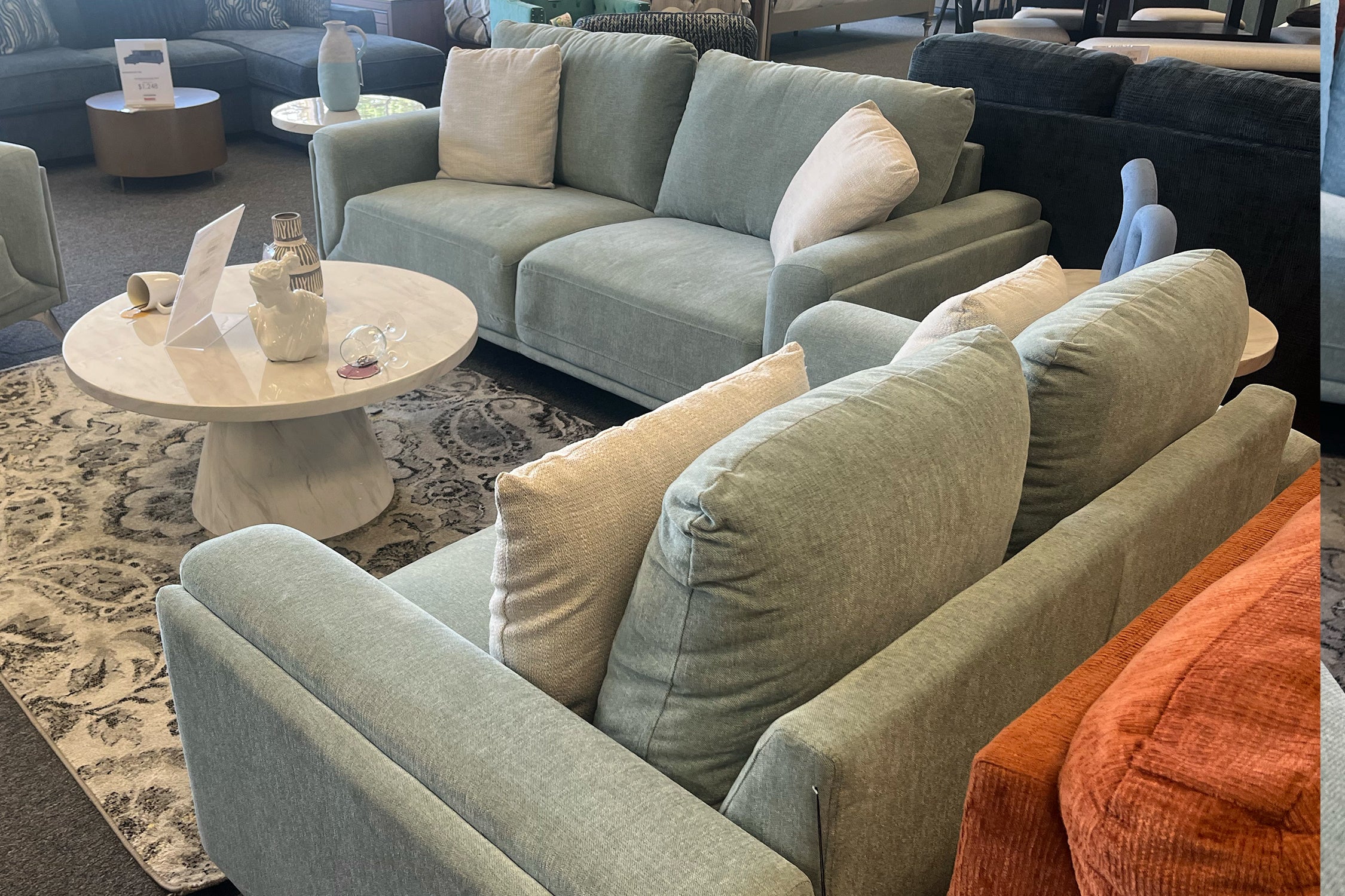Sofá & Loveseat - Image 6
