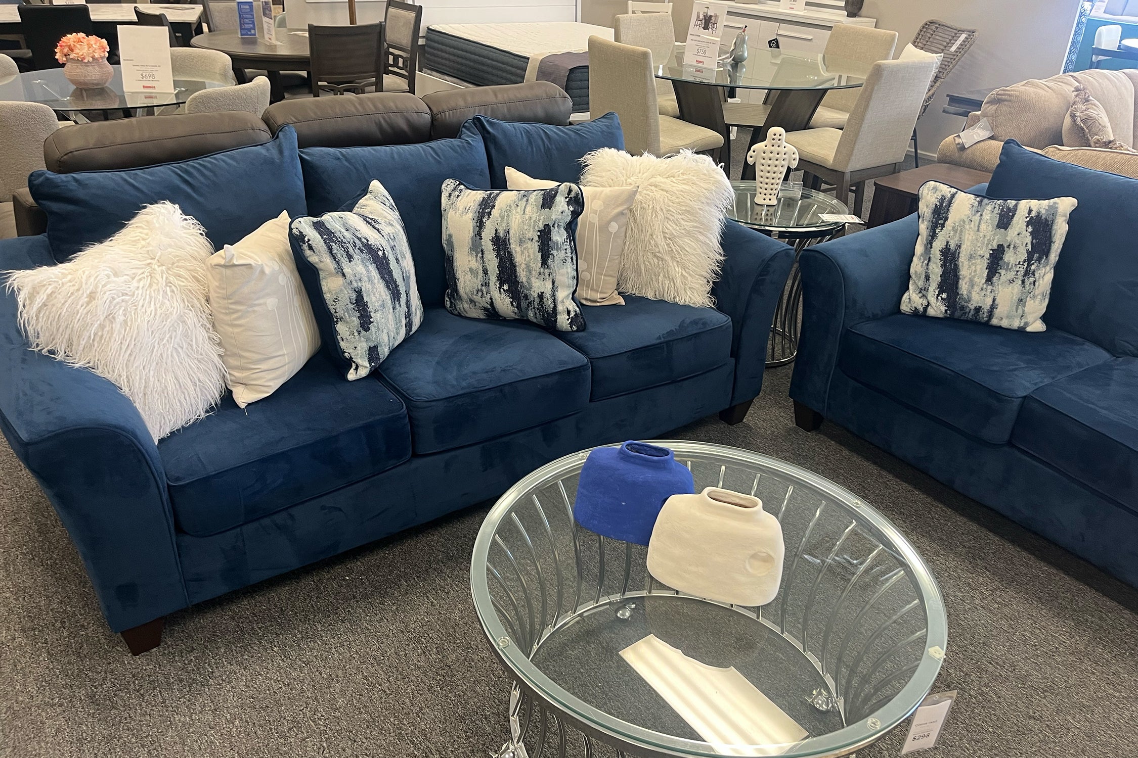 Vermont Sofá & Loveseat - Image 4